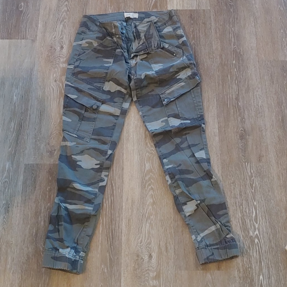 Camo pants 3